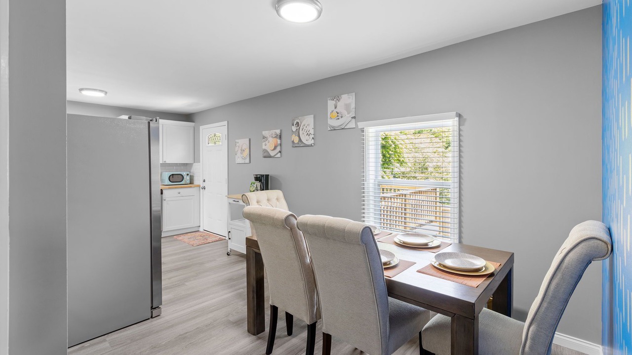 Photo of Bedroom in Lupton City