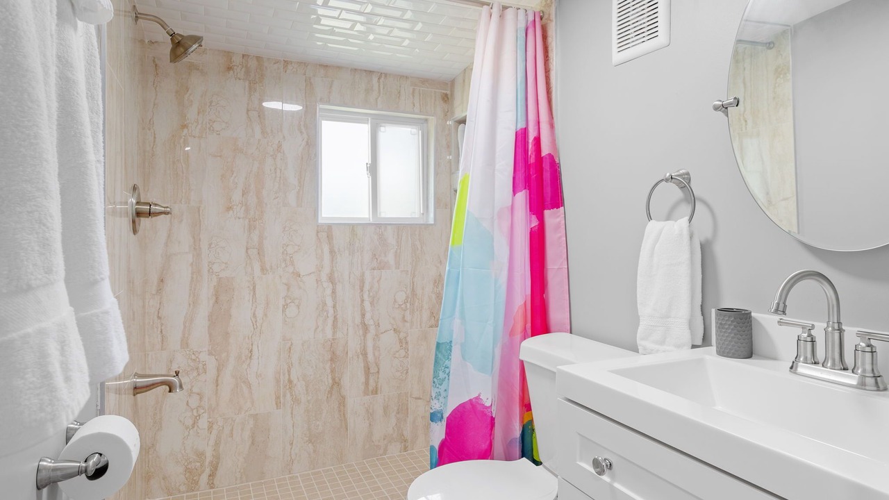 Photo of Bathroom in Lupton City