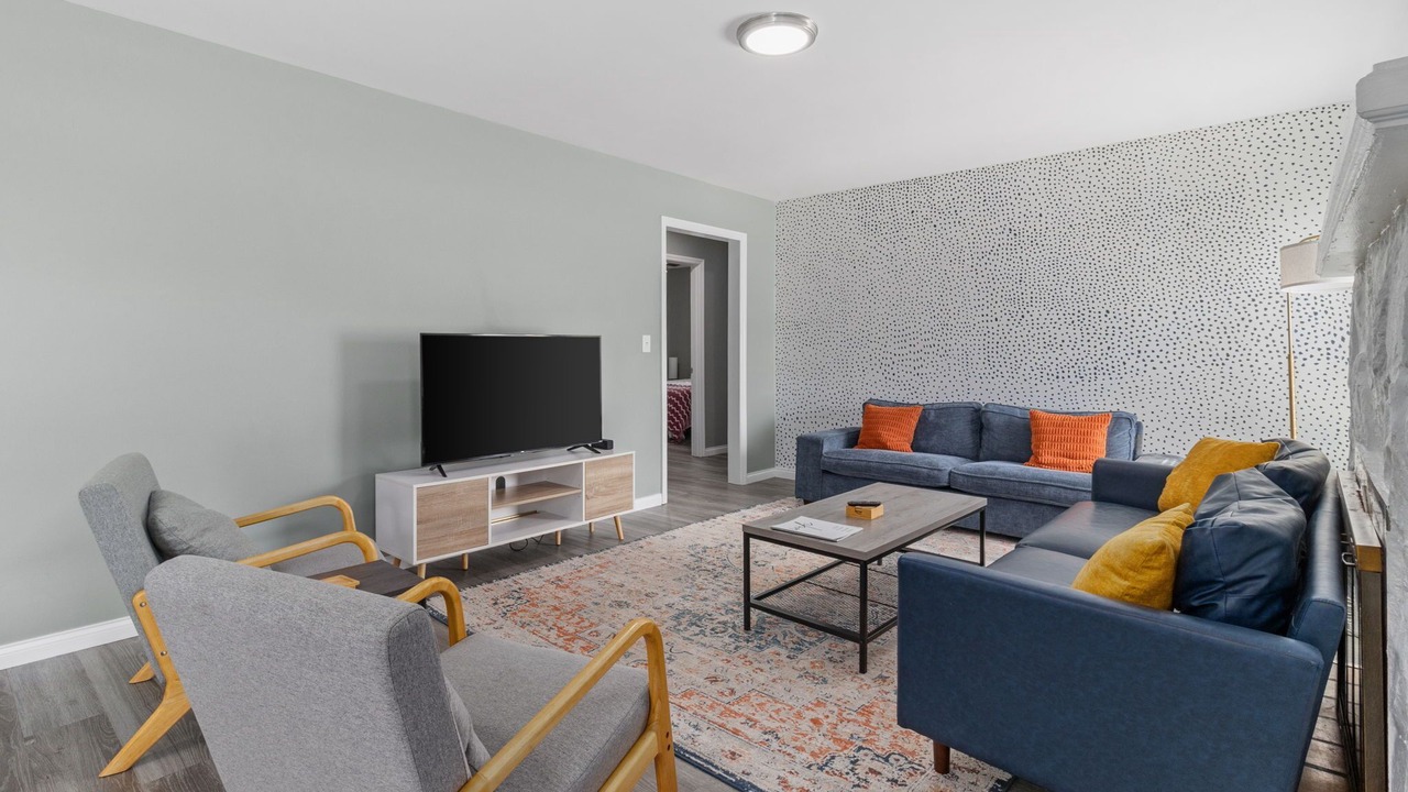 Photo of Bedroom in Lupton City
