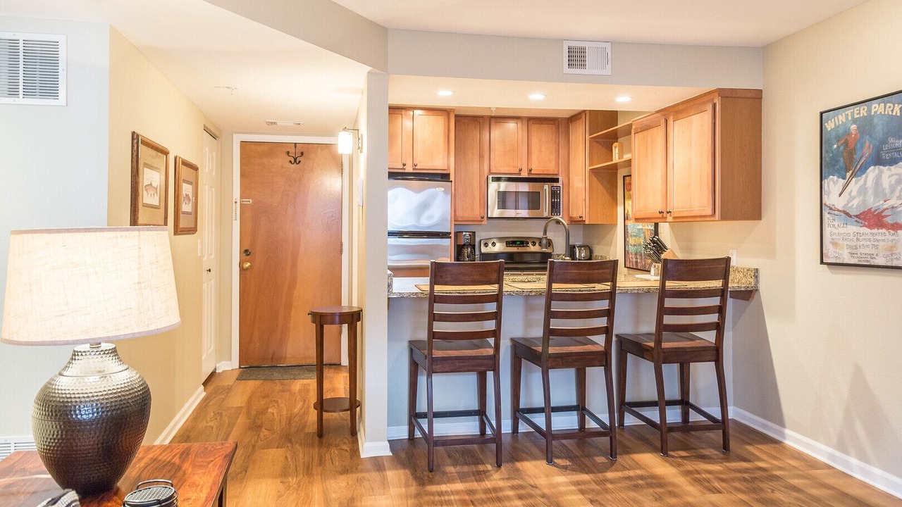 Photo of Kitchen in Glenwood Grove - North Iris