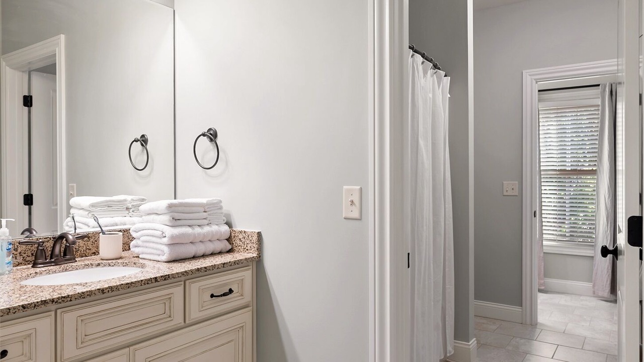 Photo of Bathroom in Prospect