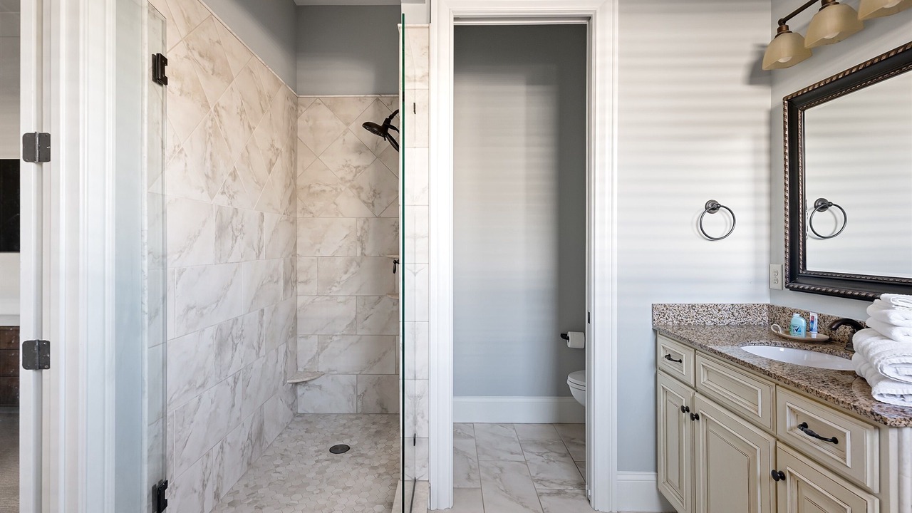 Photo of Bathroom in Prospect