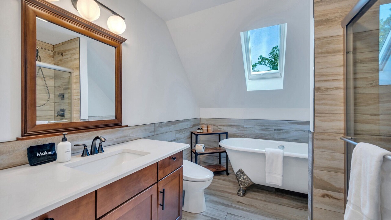 Photo of Bathroom in Mount Marion