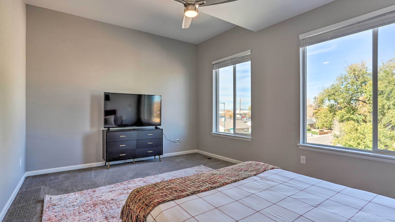 Photo of Bedroom in Dupont