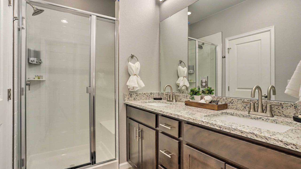 Photo of Bathroom in Dupont