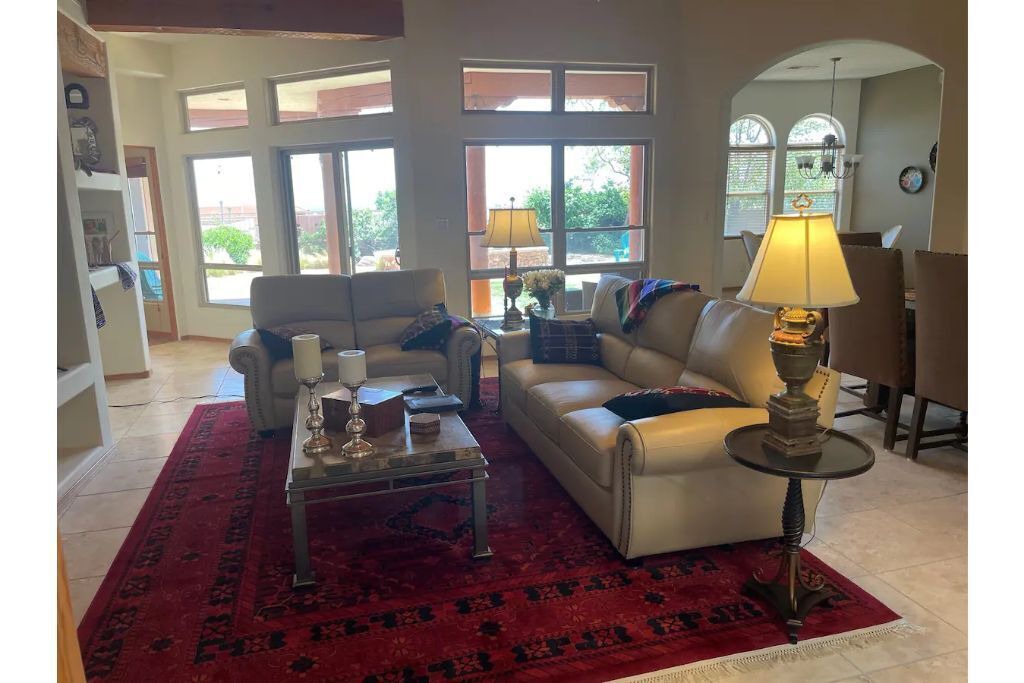 Photo of Livingroom in Rio Rancho