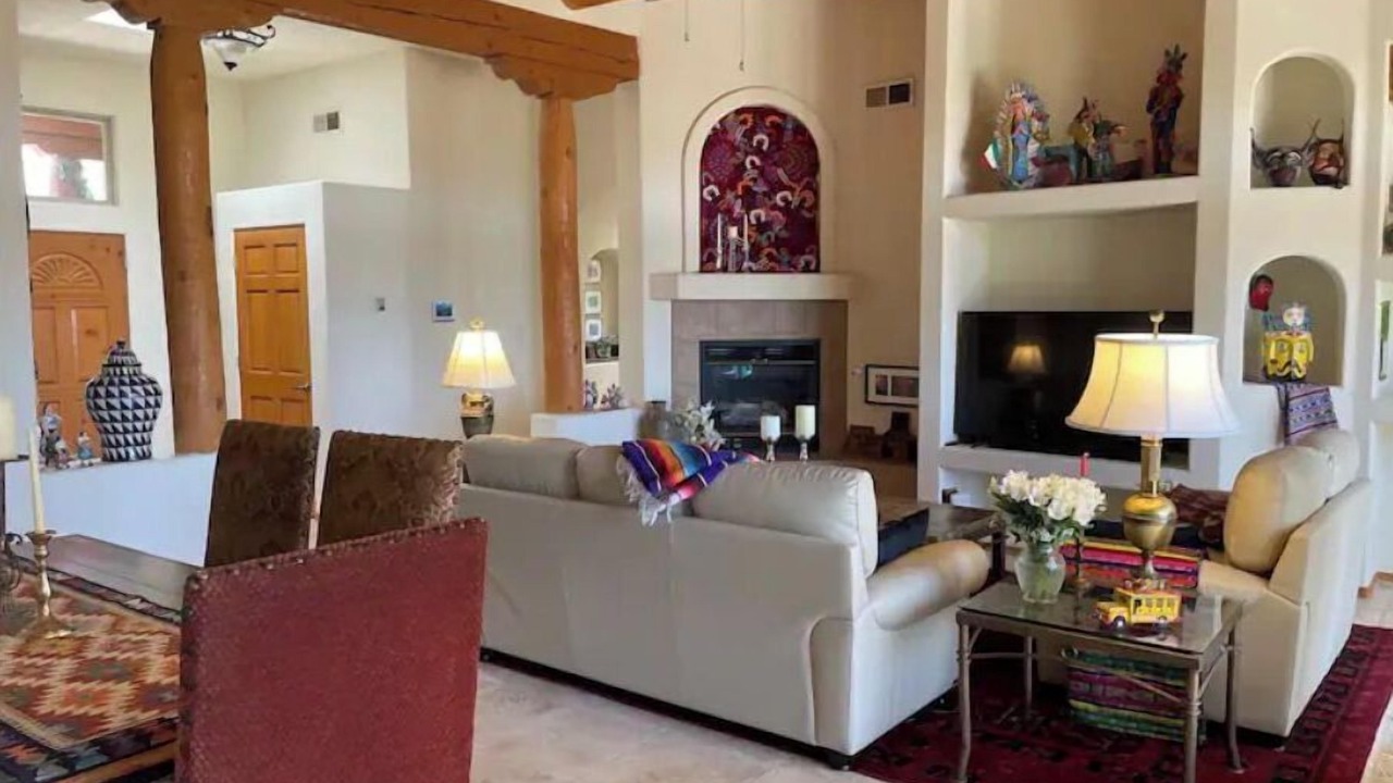 Photo of Livingroom in Rio Rancho