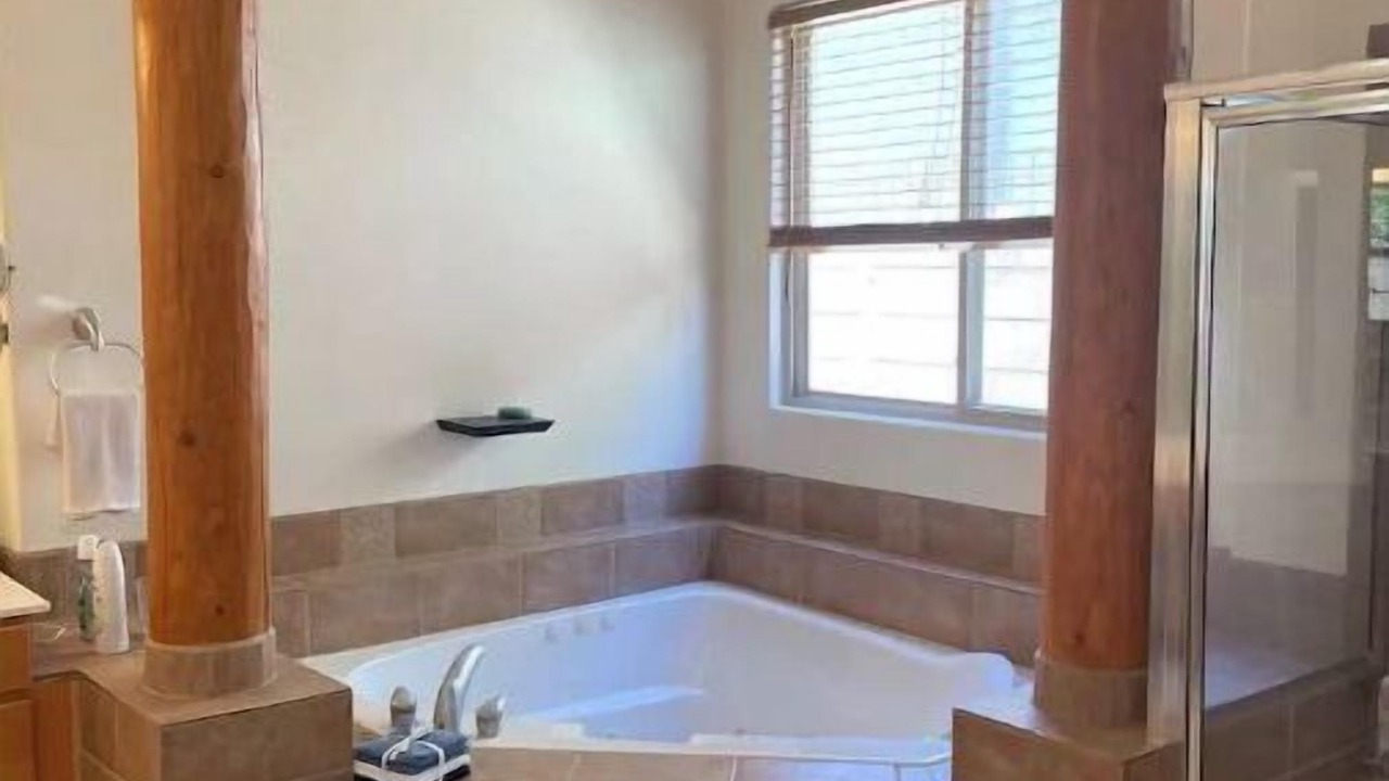 Photo of Bathroom in Rio Rancho