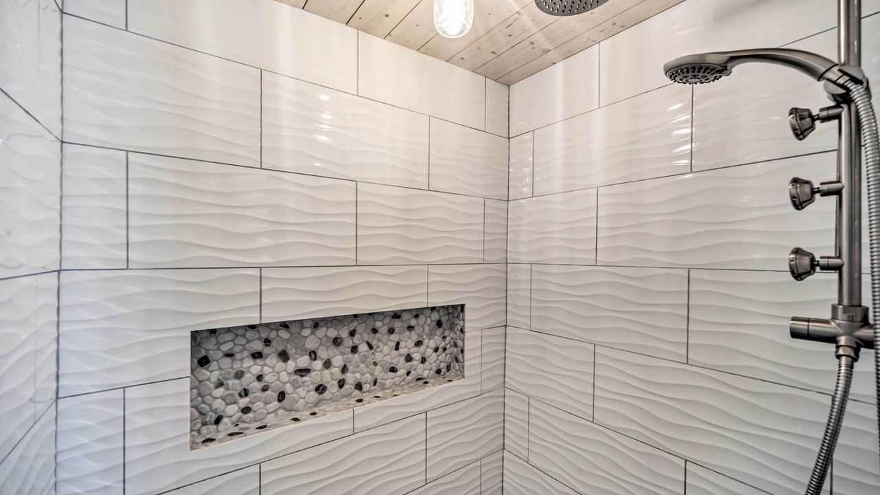Photo of Bathroom in Blanco