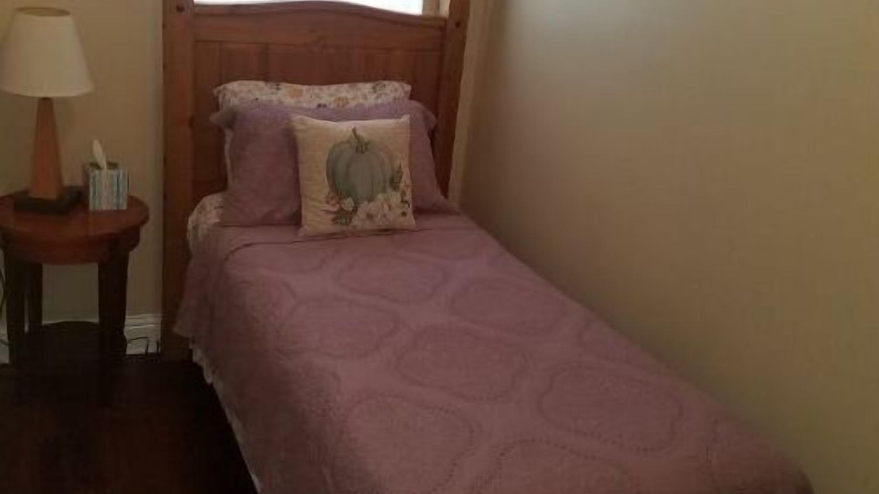 Photo of Bedroom in Mid-City