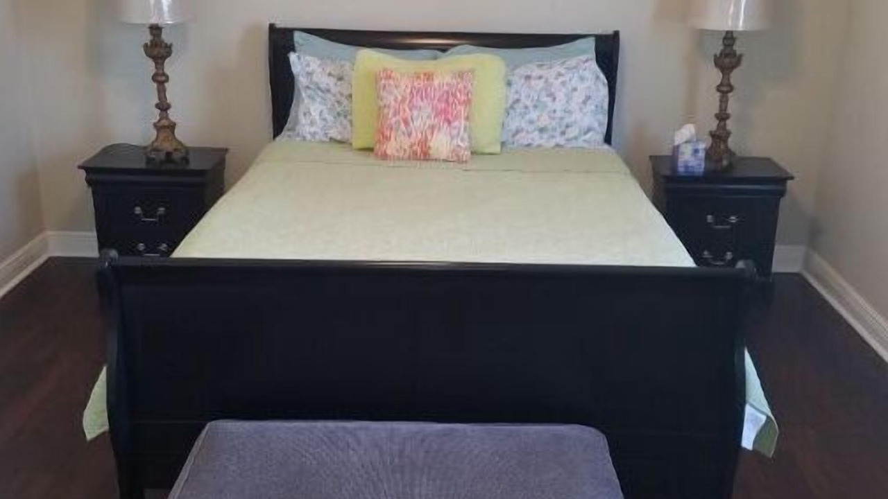 Photo of Bedroom in Mid-City