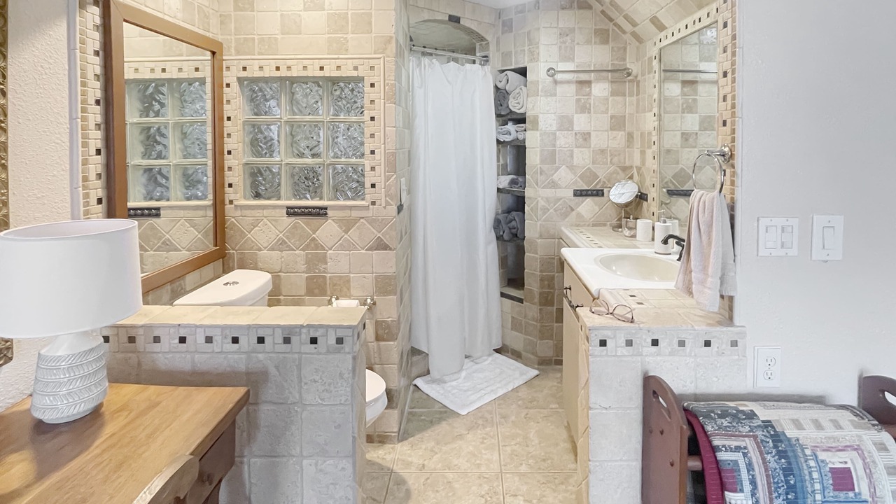 Photo of Bathroom in Beaver Shores