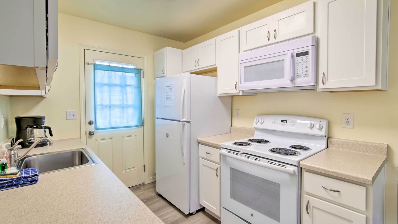 Photo of Kitchen in Winchester Bay