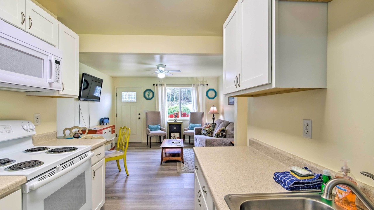Photo of Kitchen in Winchester Bay