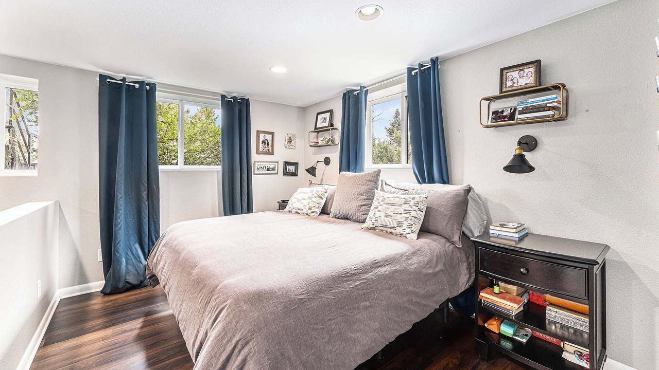 Photo of Bedroom in Highland Park