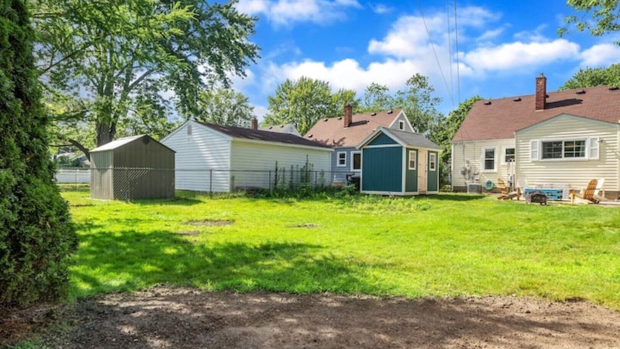 Photo of Outdoor in Drayton Plains