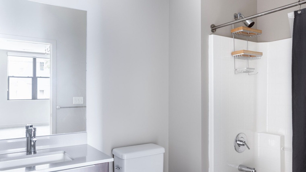 Photo of Bathroom in Commonwealth