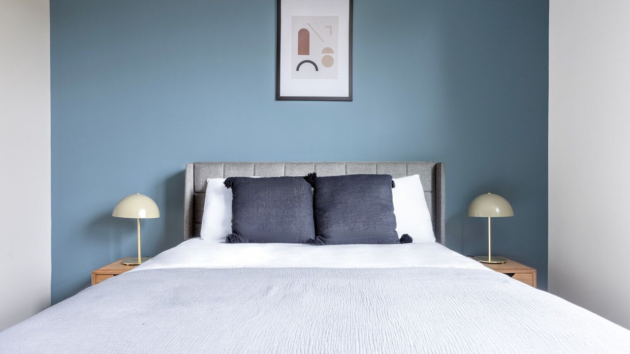 Photo of Bedroom in Commonwealth
