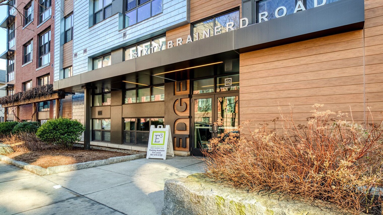 Photo of Outdoor in Commonwealth