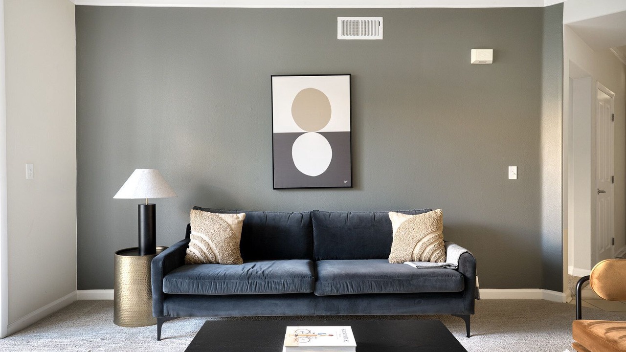 Photo of Livingroom in Central San Mateo
