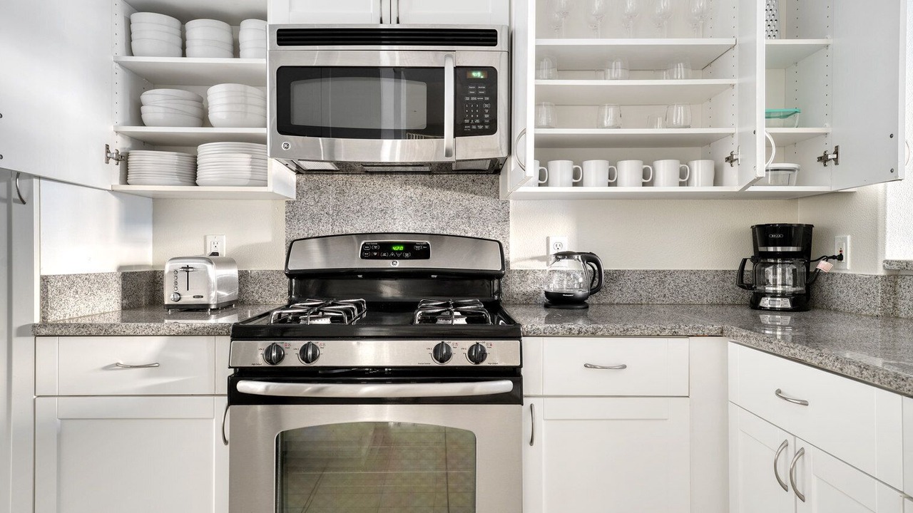 Photo of Kitchen in Central San Mateo