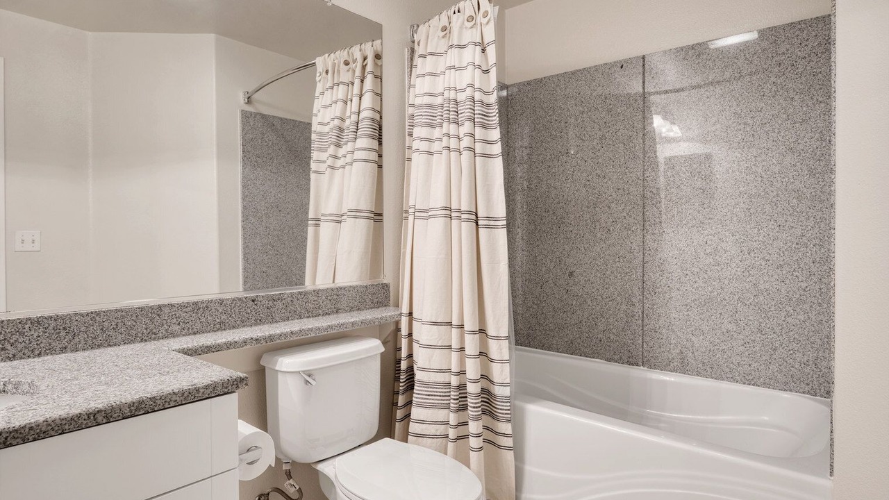 Photo of Bathroom in Central San Mateo