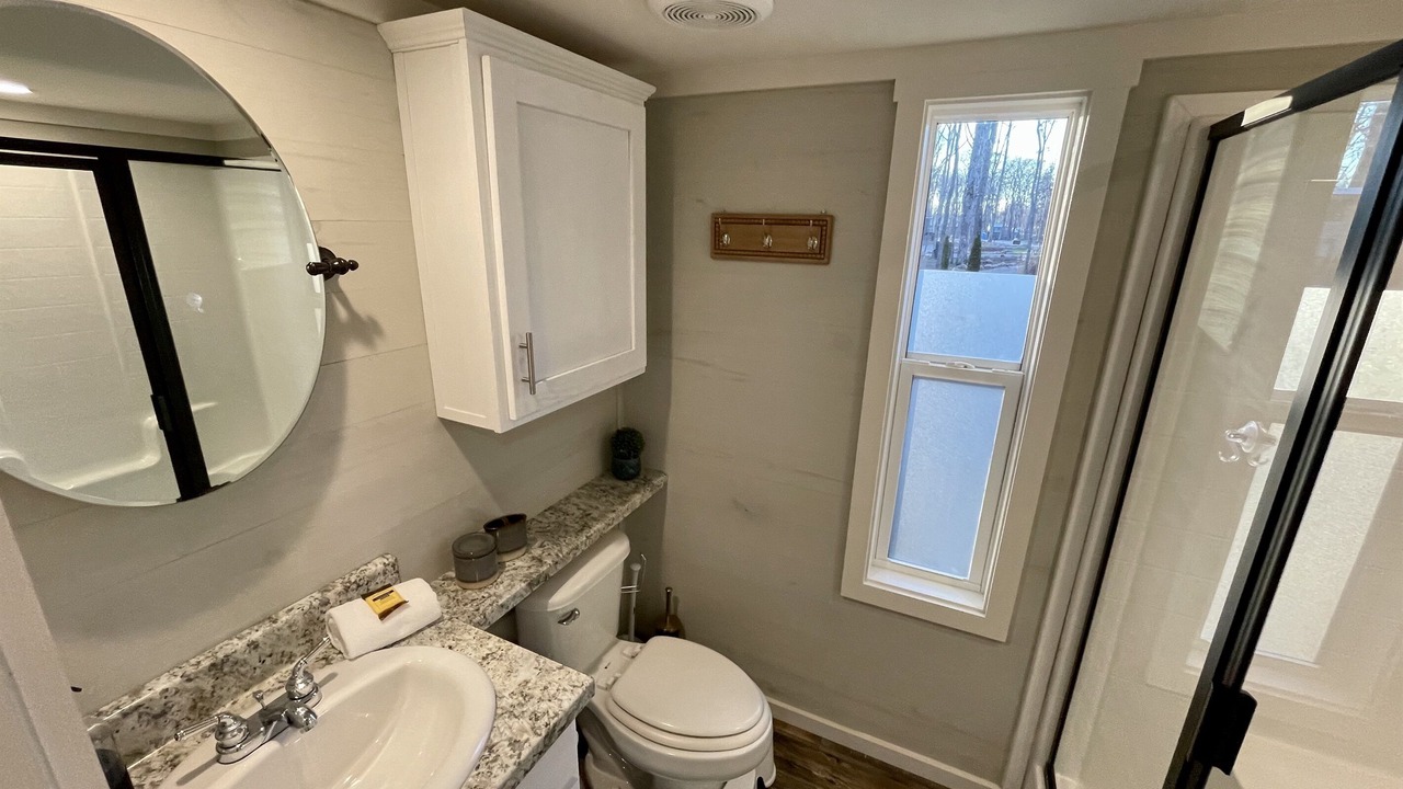 Photo of Bathroom in Tracy City