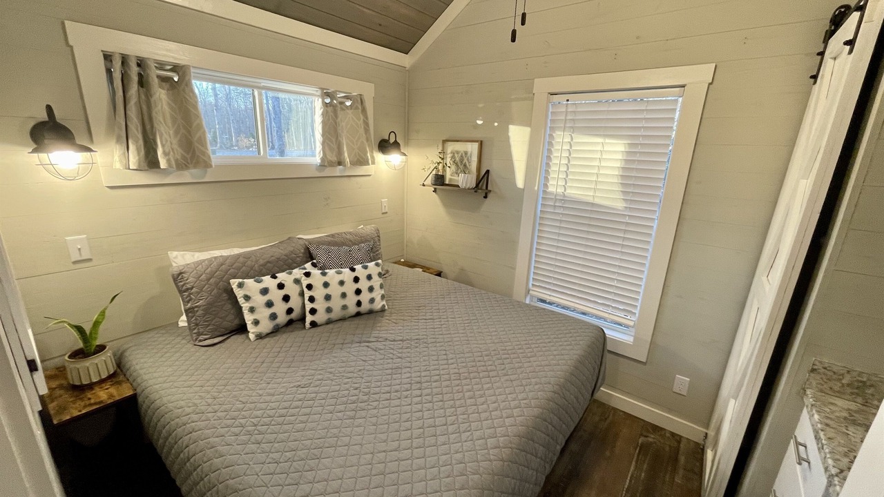 Photo of Bedroom in Tracy City