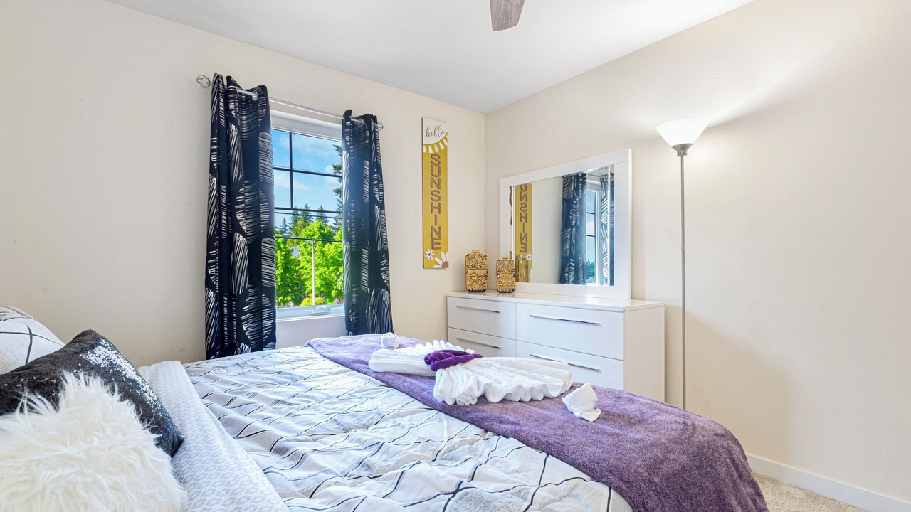 Photo of Bedroom in Martha Lake