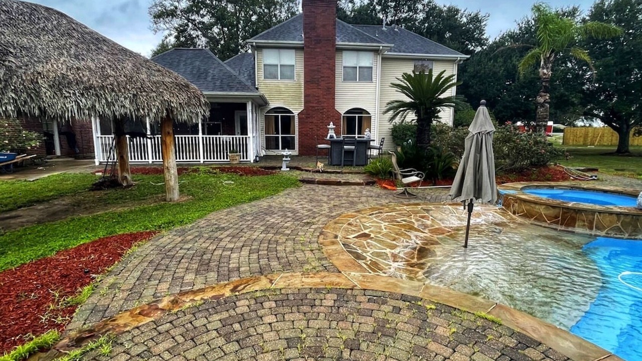 Photo of Outdoor in Alvin