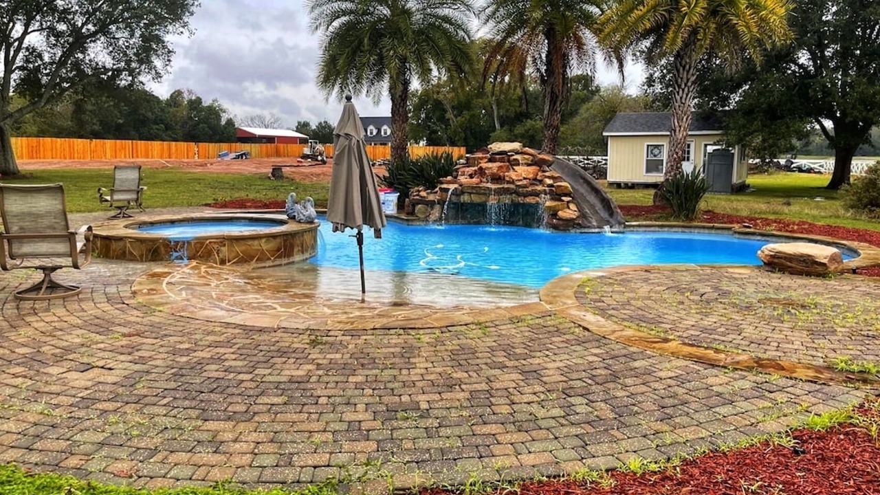 Photo of Outdoor in Alvin