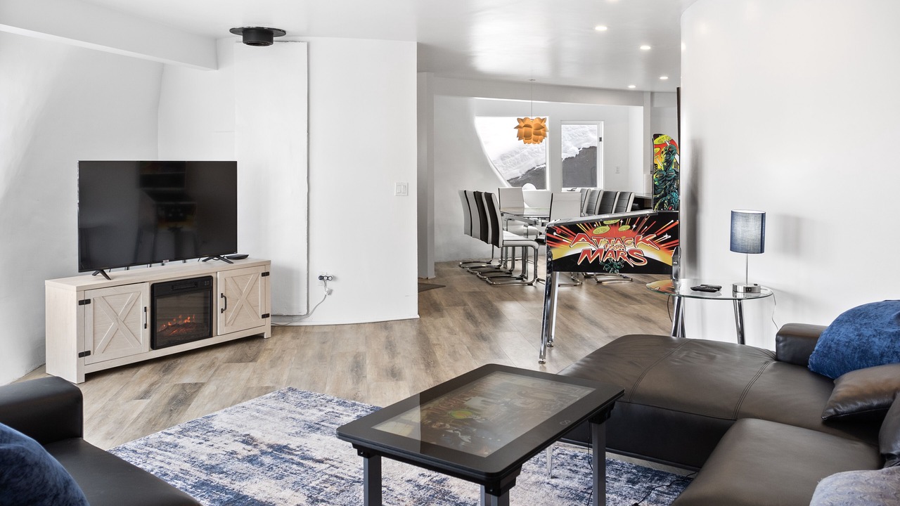 Photo of Livingroom in Intermountain