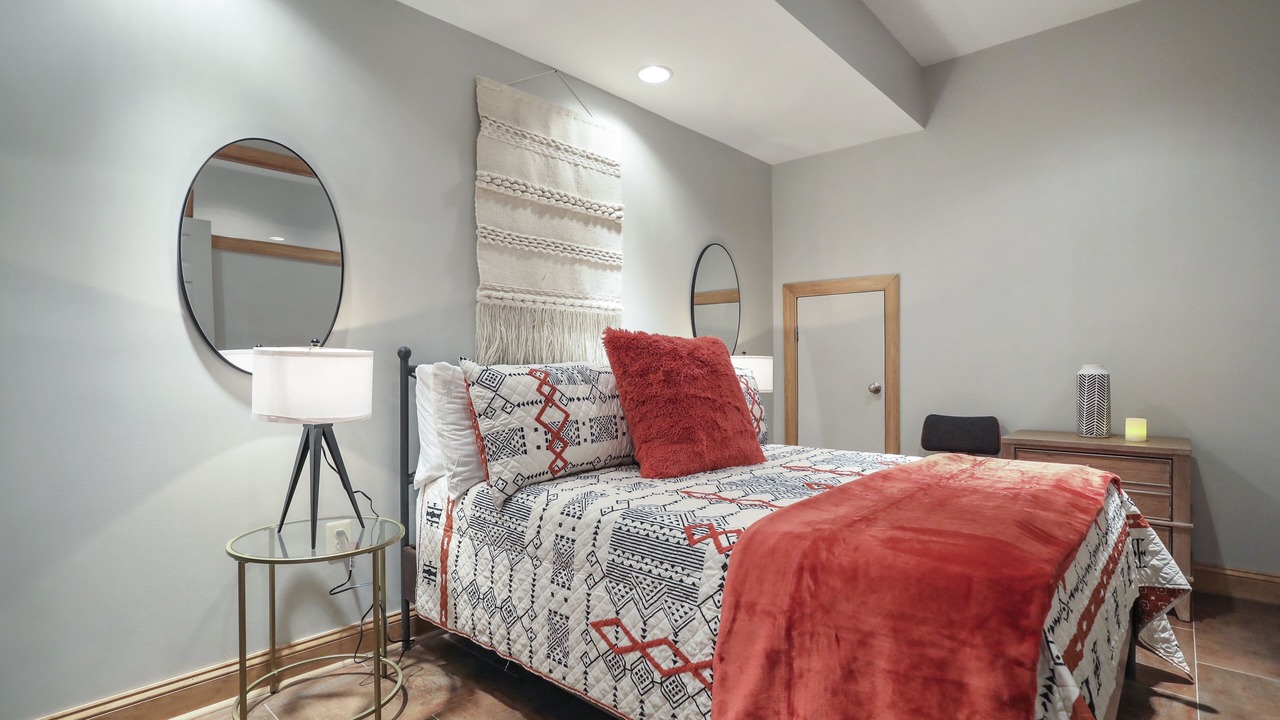 Photo of Bedroom in Berkeley Springs
