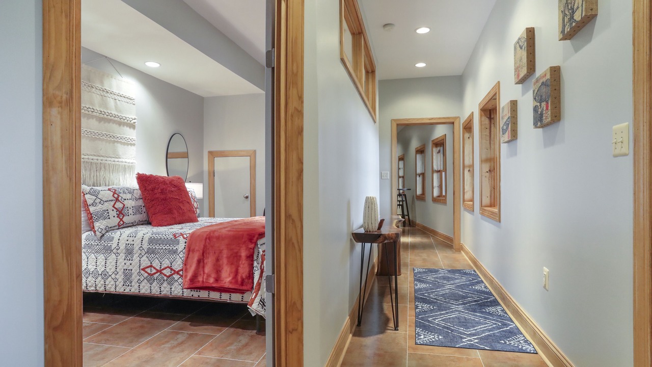 Photo of Bedroom in Berkeley Springs
