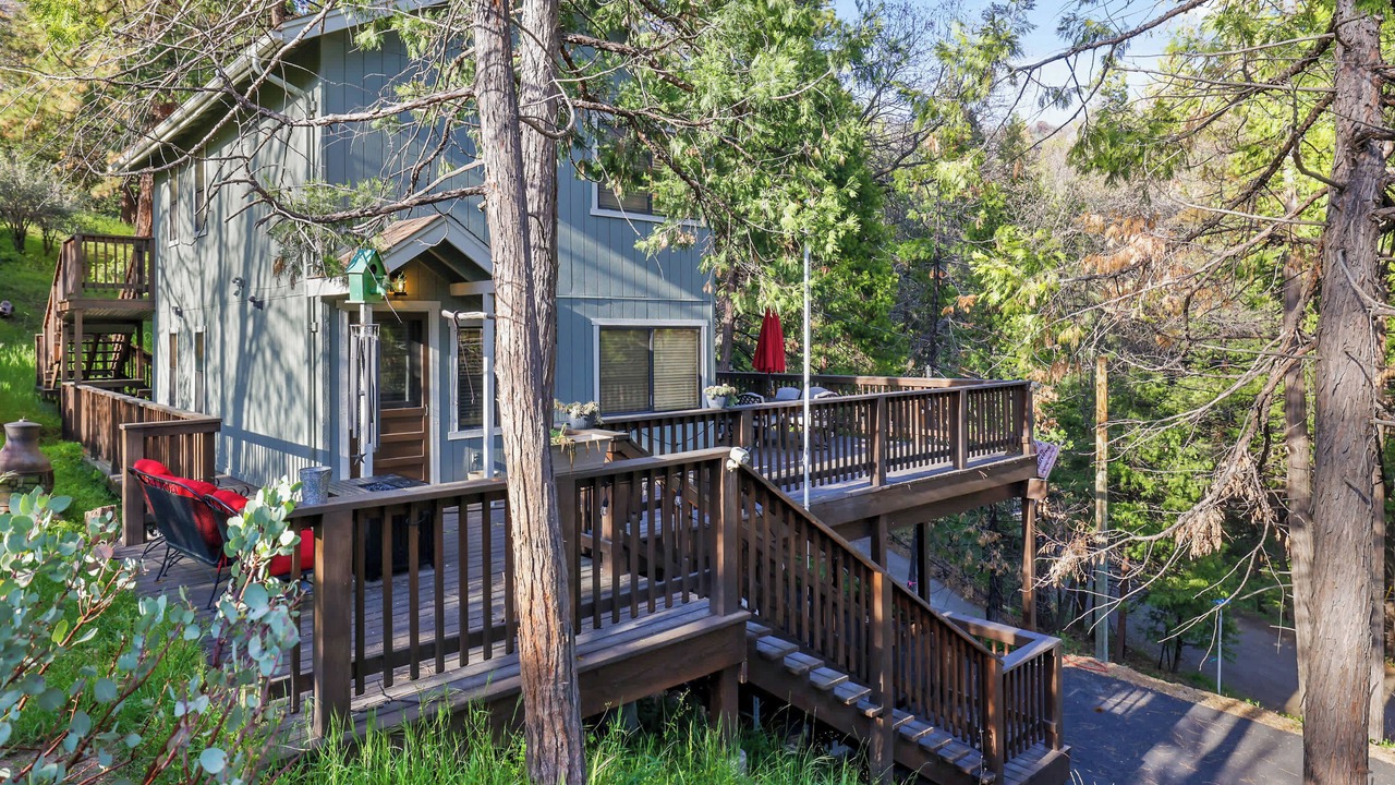 Photo of Outdoor in Springville