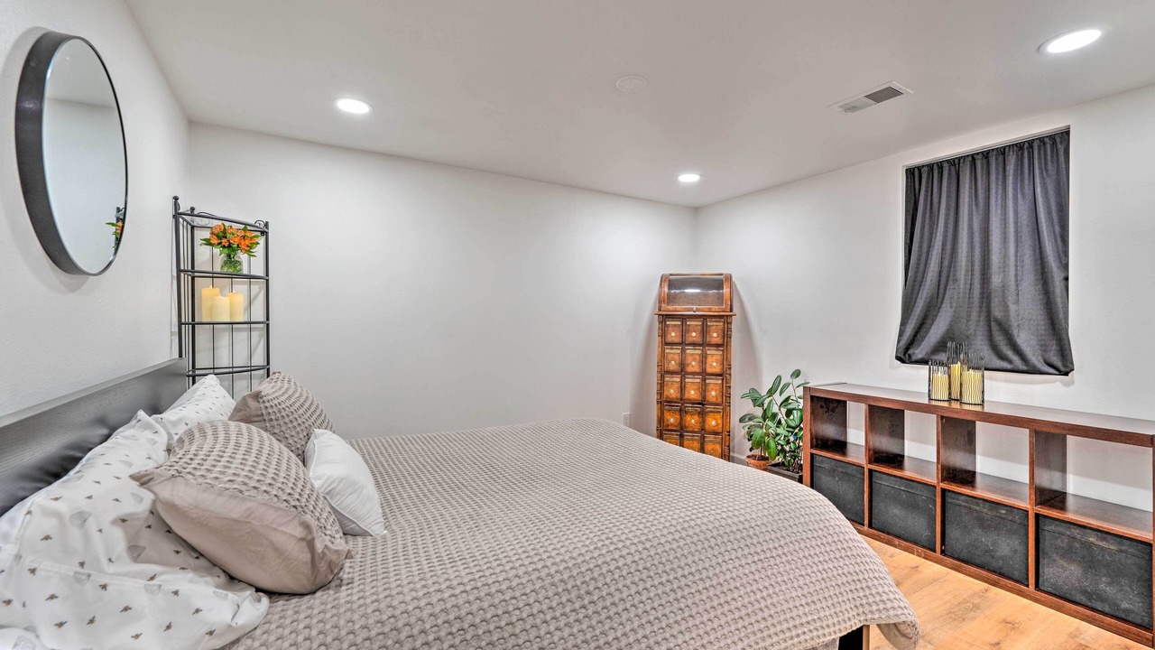 Photo of Bedroom in Club Crest