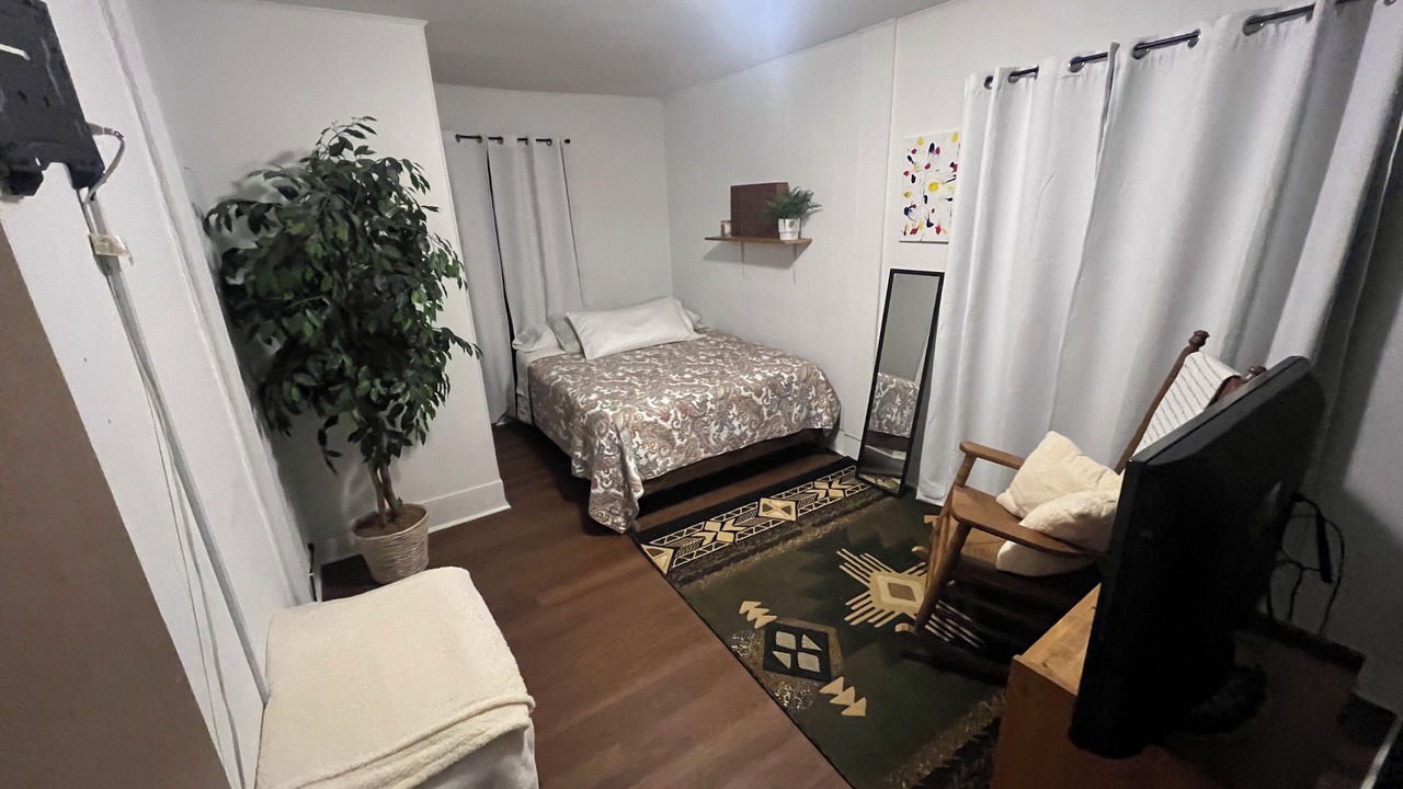 Photo of Bedroom in Vine
