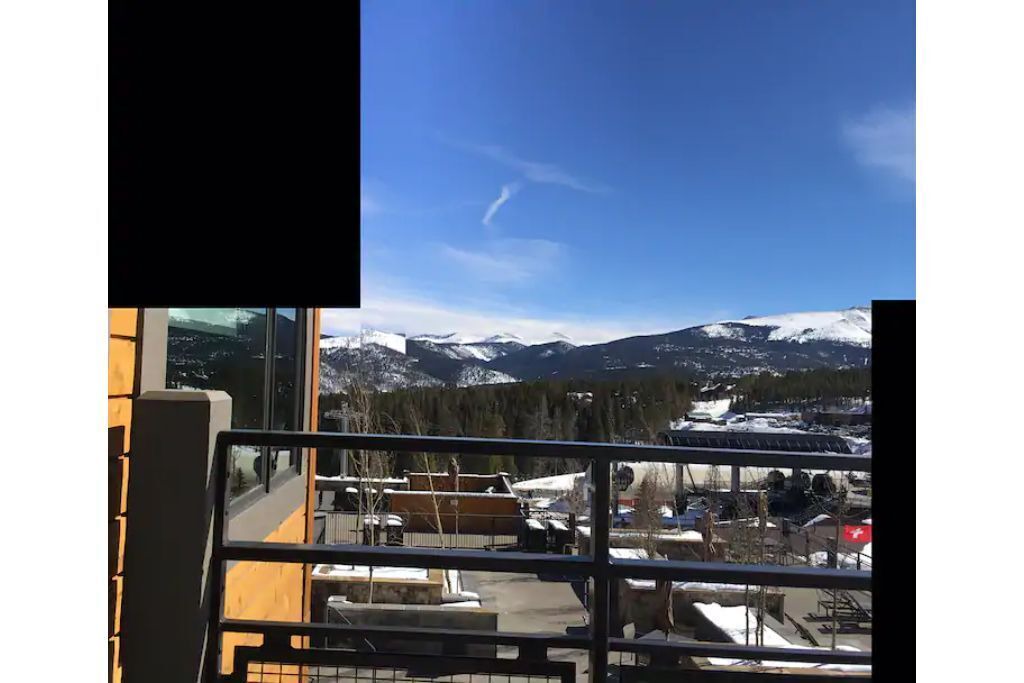 Photo of Outdoor in Peak 8