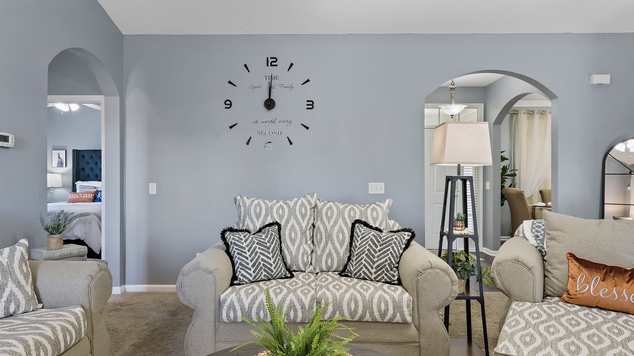 Photo of Bedroom in Enterprise