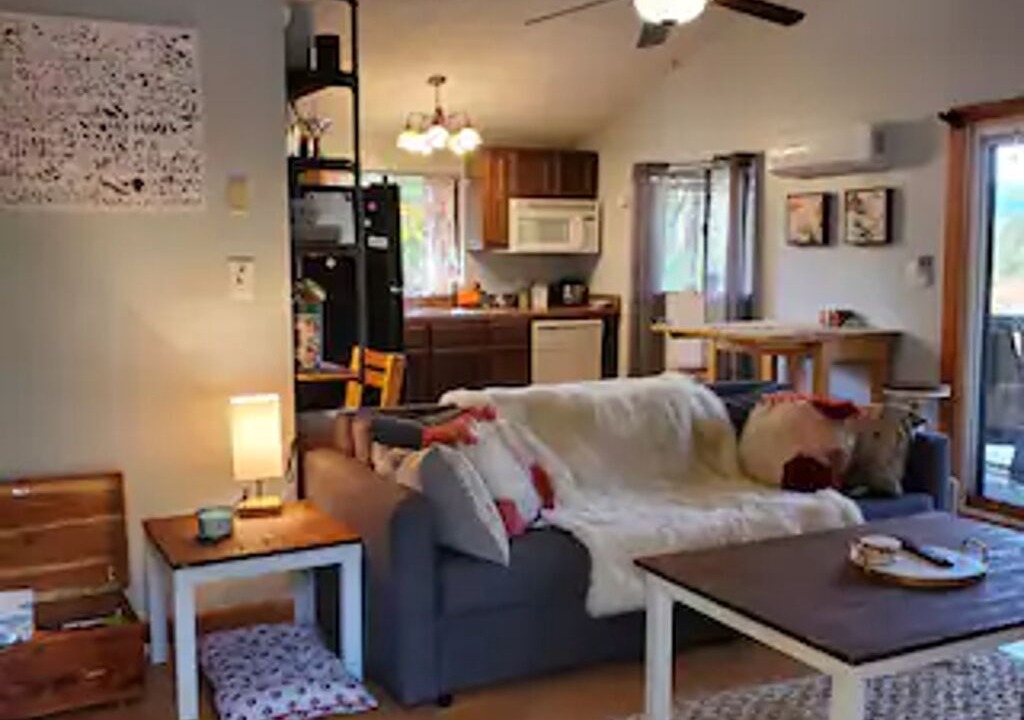 Photo of Livingroom in Ridgeway