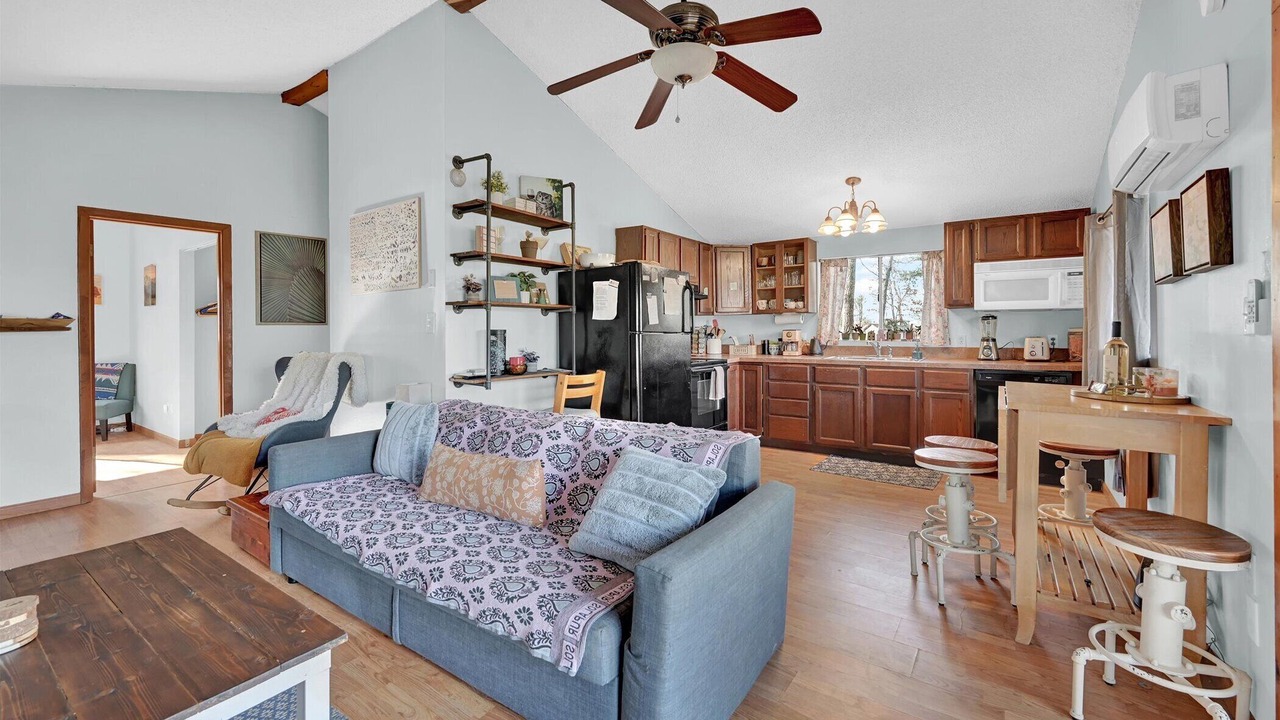 Photo of Livingroom in Ridgeway