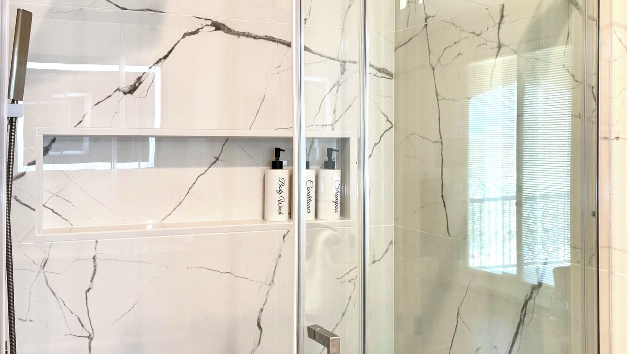 Photo of Bathroom in Cardinal Hills