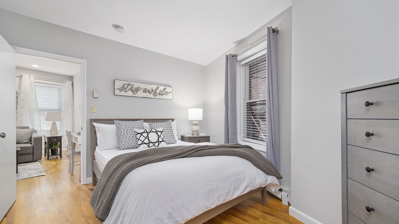 Photo of Bedroom in North End