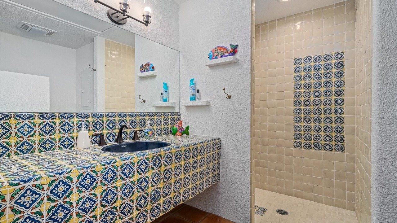 Photo of Bathroom in Key Allegro