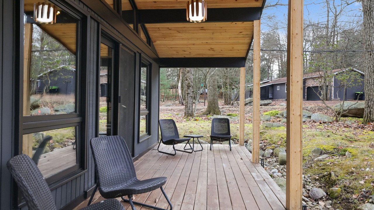 Photo of Outdoor in Lake Harmony Estates