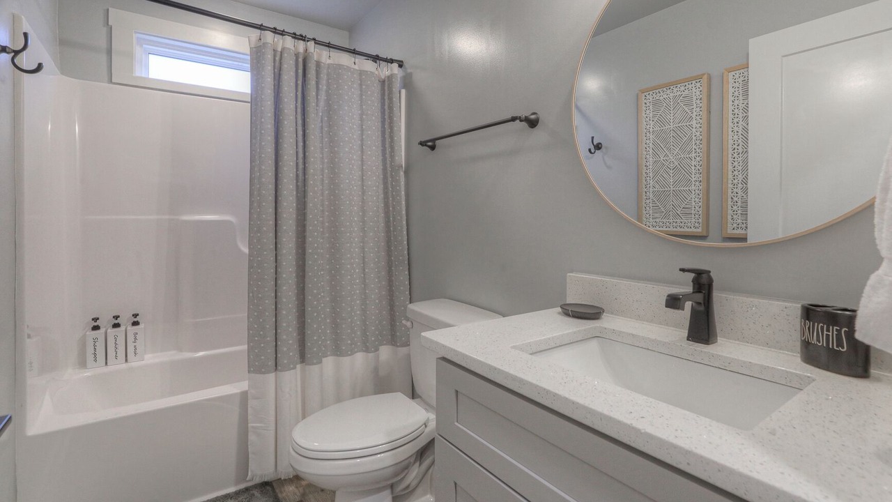 Photo of Bathroom in Tracy City