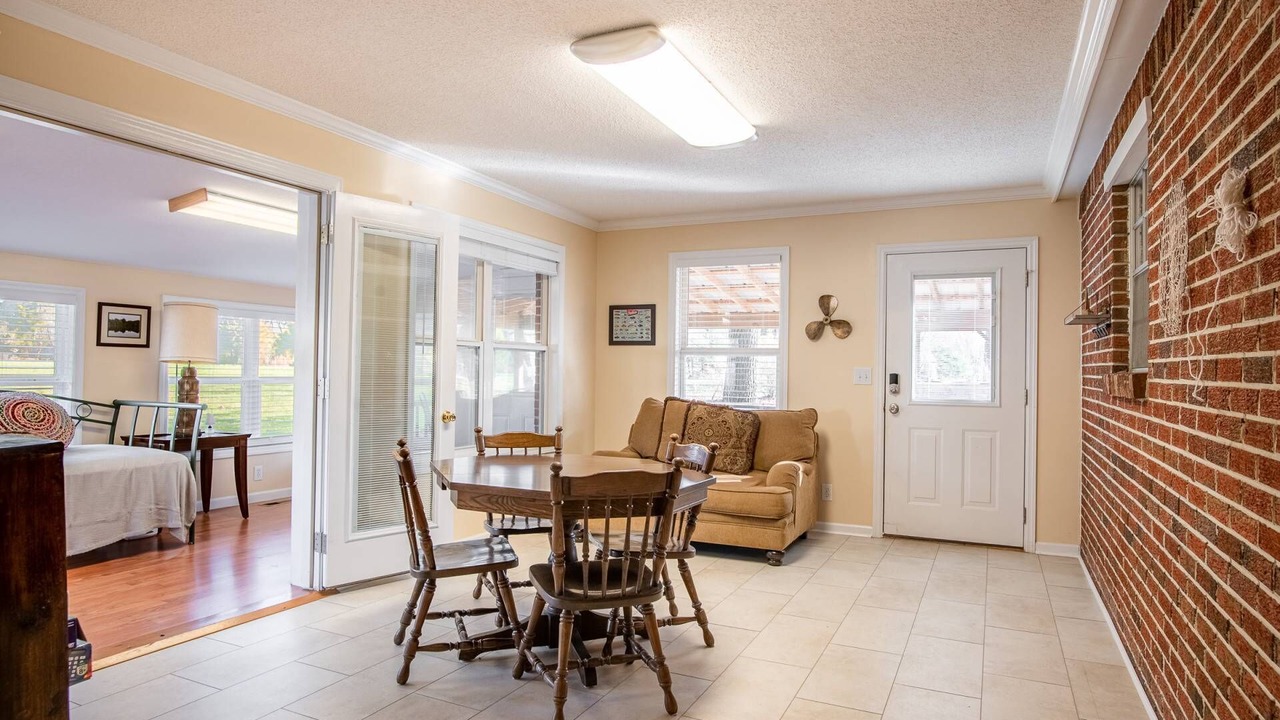 Photo of Bedroom in Harrison