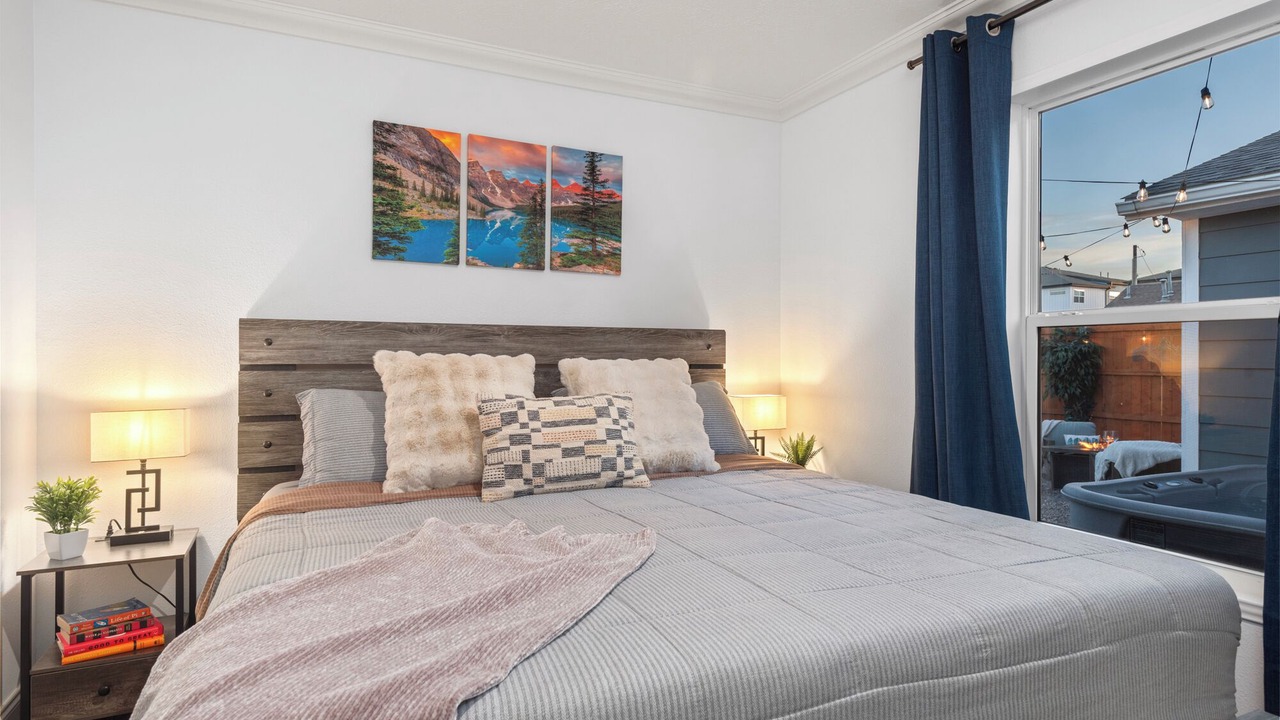 Photo of Bedroom in Dupont