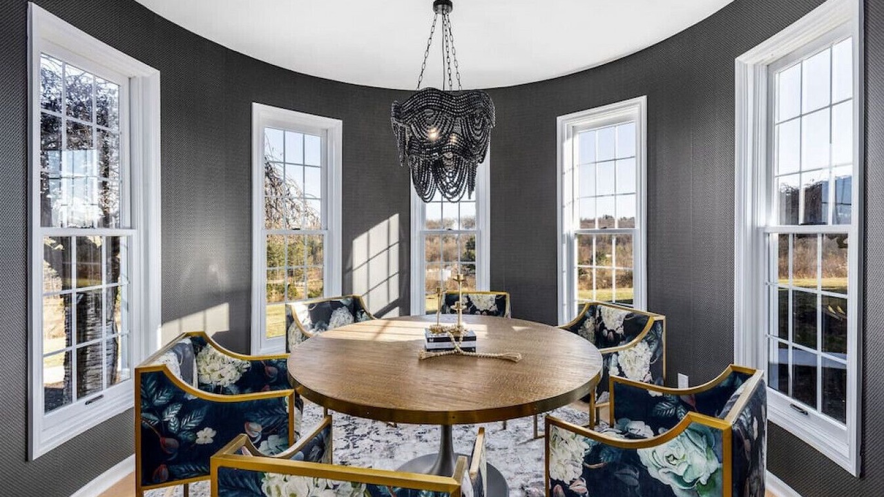 Photo of Bedroom in Logan