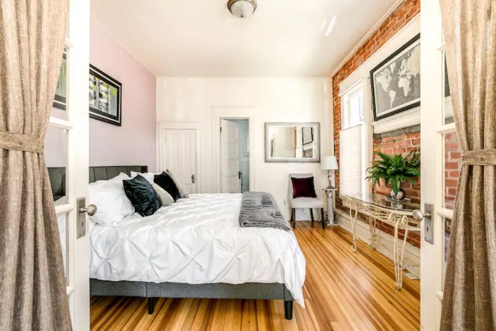 Photo of Bedroom in Central Boulder